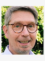 Herr Christian  Schröder